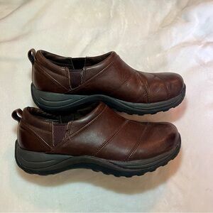 Women’s L.L. Bean Brown Slip-On Shoes